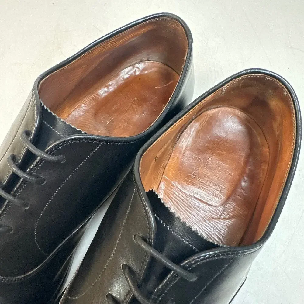 FULLY RESOLED Adlen 901 Perf Tip Bal Oxford Black Calf Hassis Made in USA 12 D